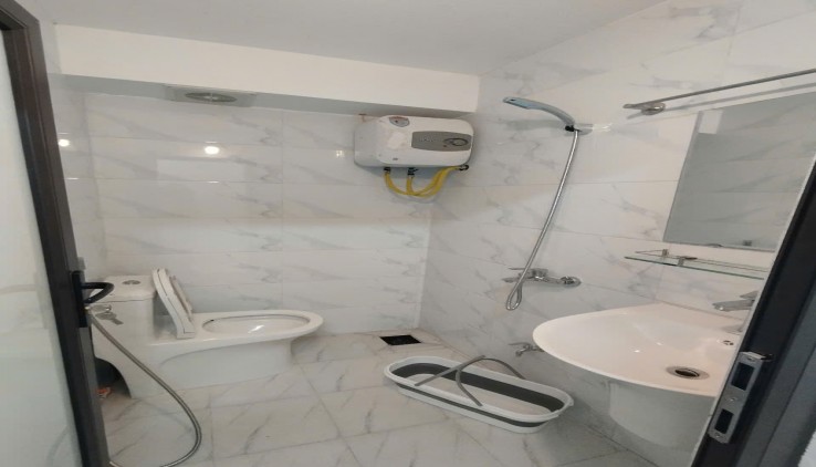 Cho thuê tập thể tầng 1 Mai Động, 45m2, 2 ngủ, 8 Triệu/tháng - LH 0936397767